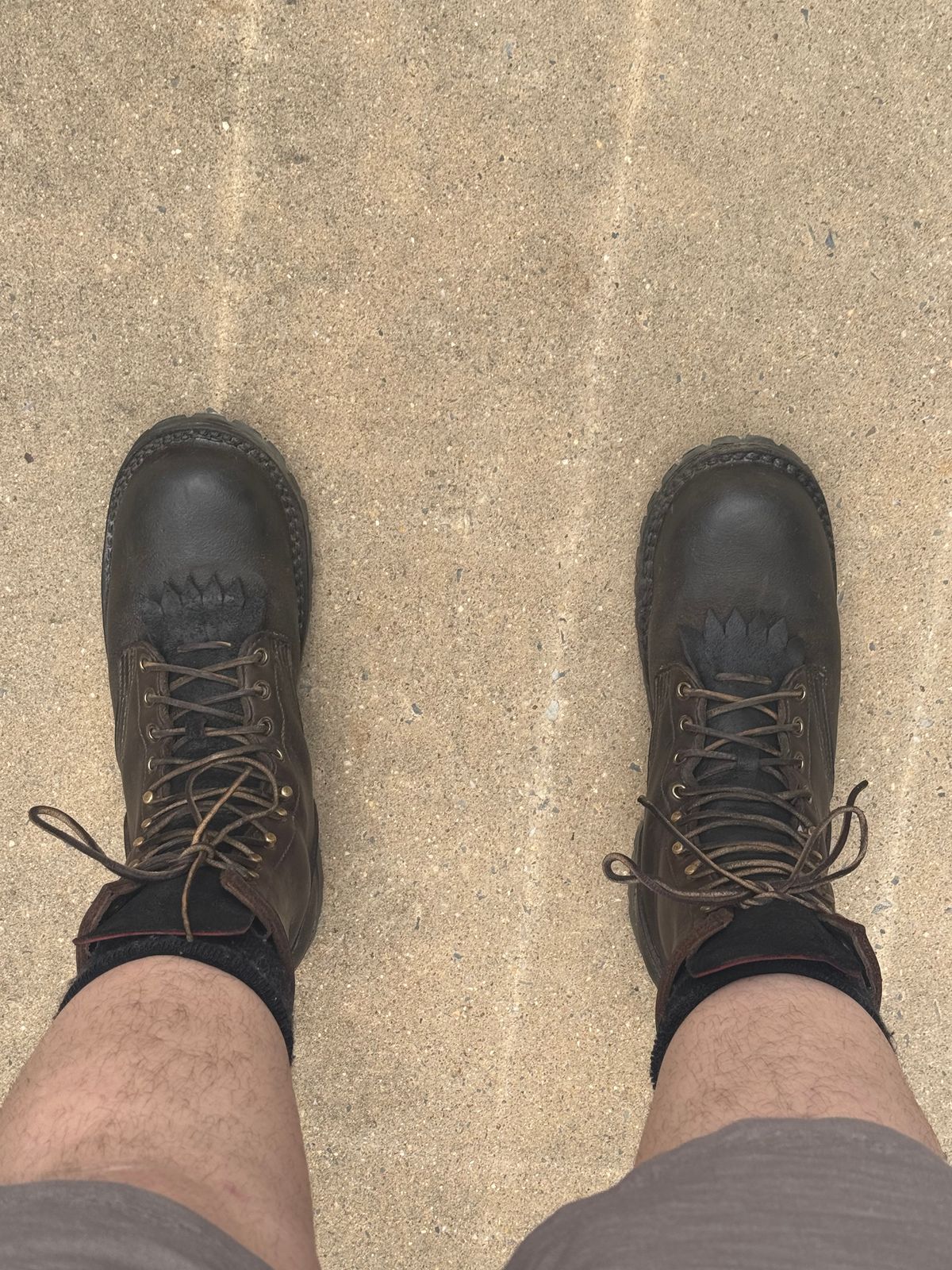 Photo by Brandan on October 12, 2025 of the JK Boots O.T. in Seidel Brown Oil Tan & Seidel Brown Oil Tan Roughout.