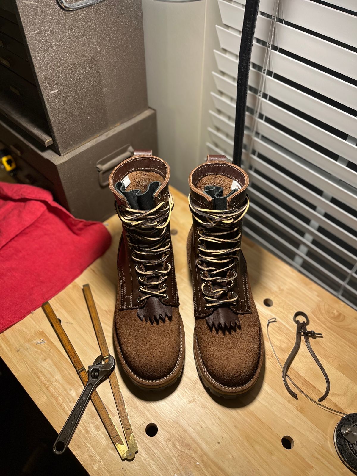 Photo by FISH on November 1, 2024 of the Drew's Boots 8-Inch Logger in Brown Roughout & Brown Smooth.