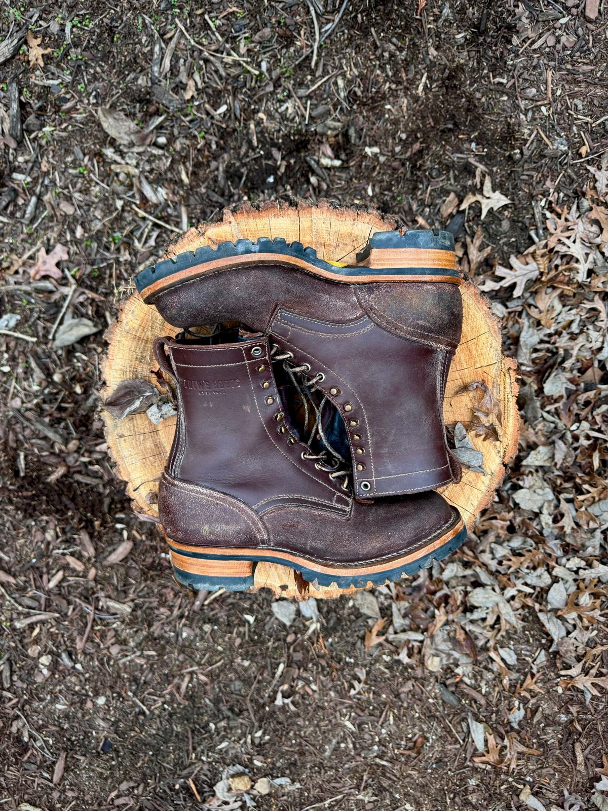 Photo by FISH on January 6, 2025 of the Drew's Boots 8-Inch Logger in Brown Roughout & Brown Smooth.