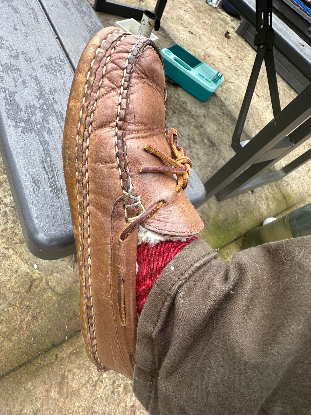 Photo by SCUFFALO.BILL on December 3, 2025 of the Oak Street Bootmakers Shearling Woodland Moc in Horween Natural Chromexcel.