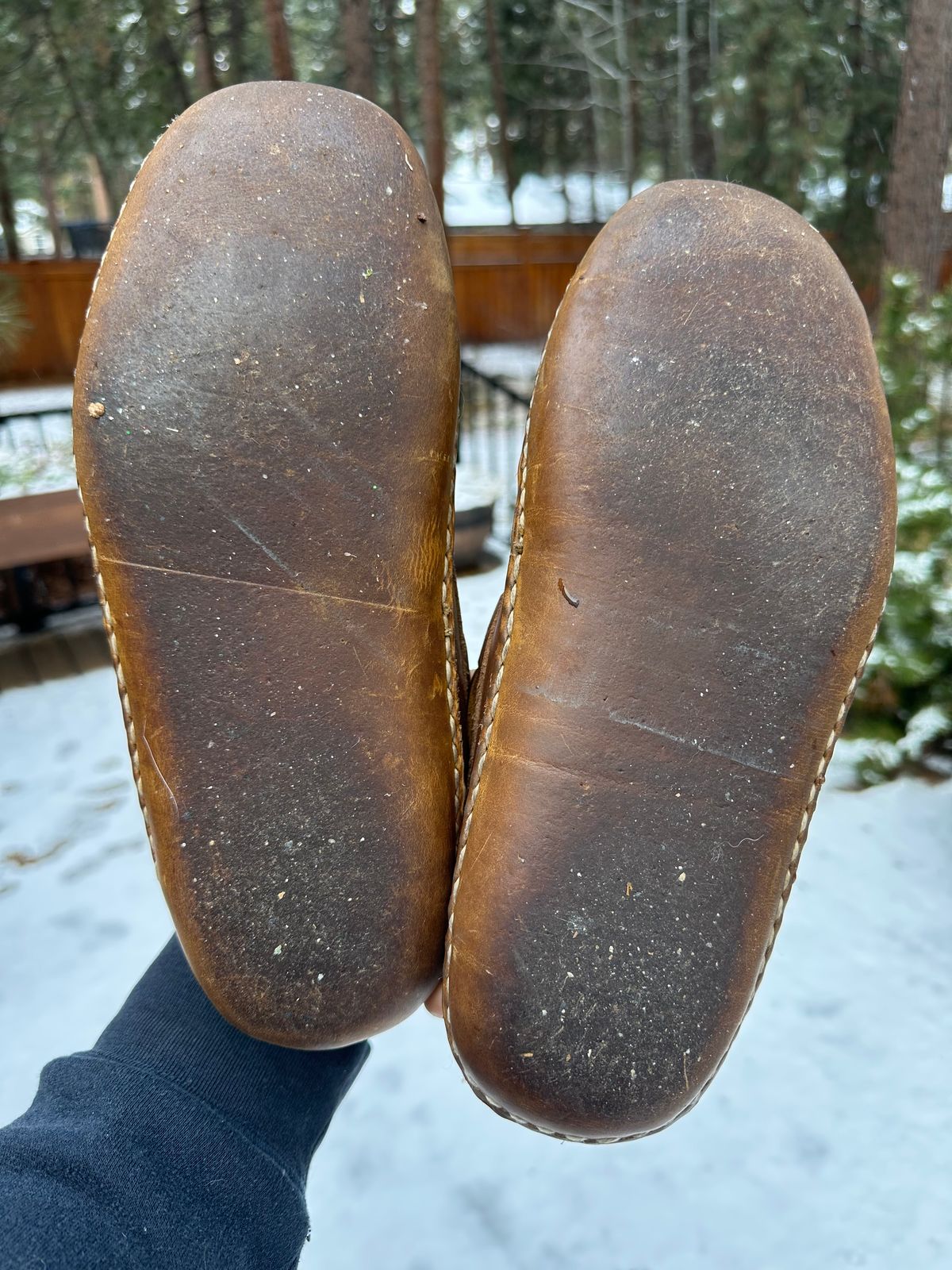Photo by SCUFFALO.BILL on December 26, 2025 of the Oak Street Bootmakers Shearling Woodland Moc in Horween Natural Chromexcel.