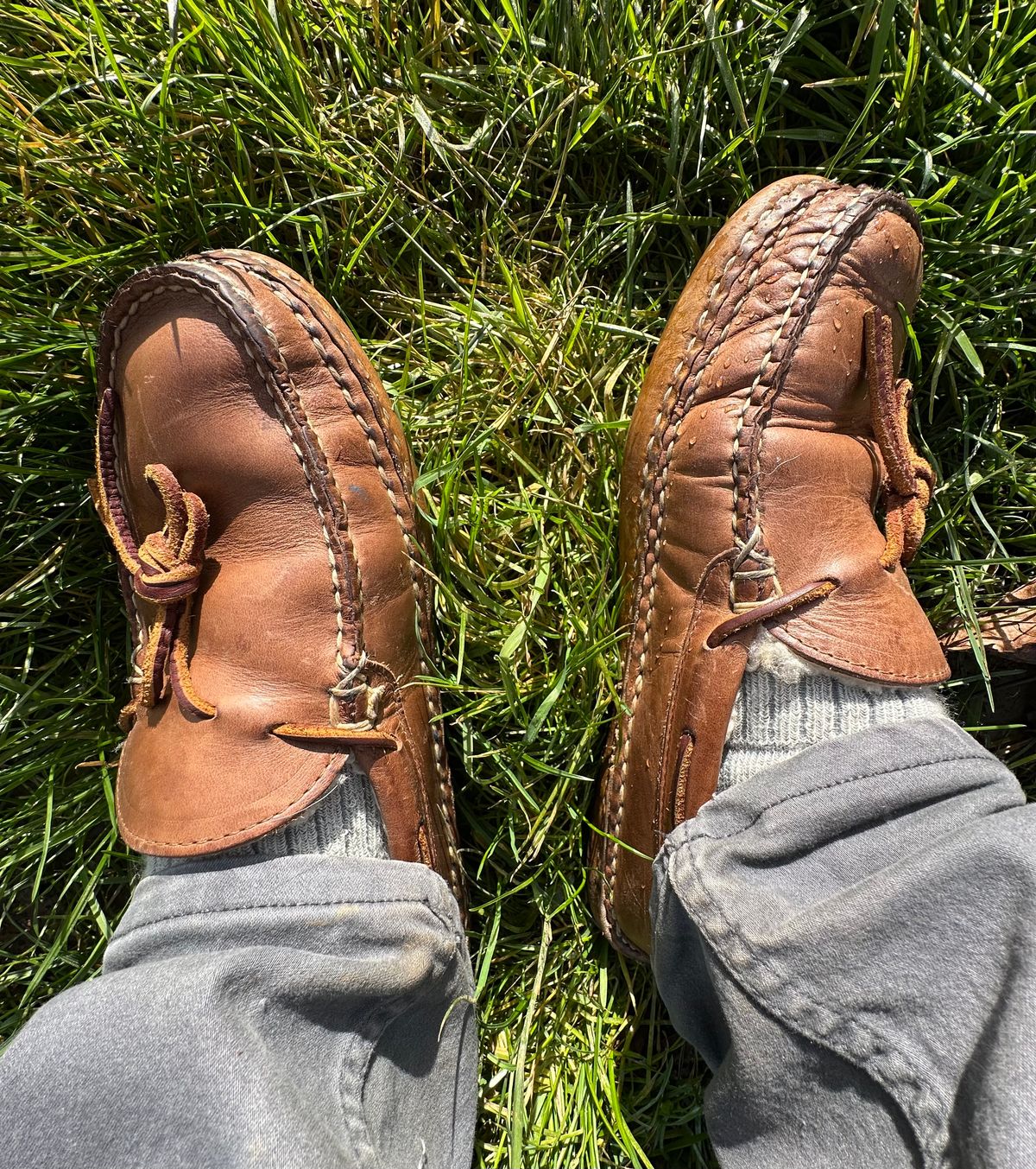 Photo by SCUFFALO.BILL on February 4, 2026 of the Oak Street Bootmakers Shearling Woodland Moc in Horween Natural Chromexcel.