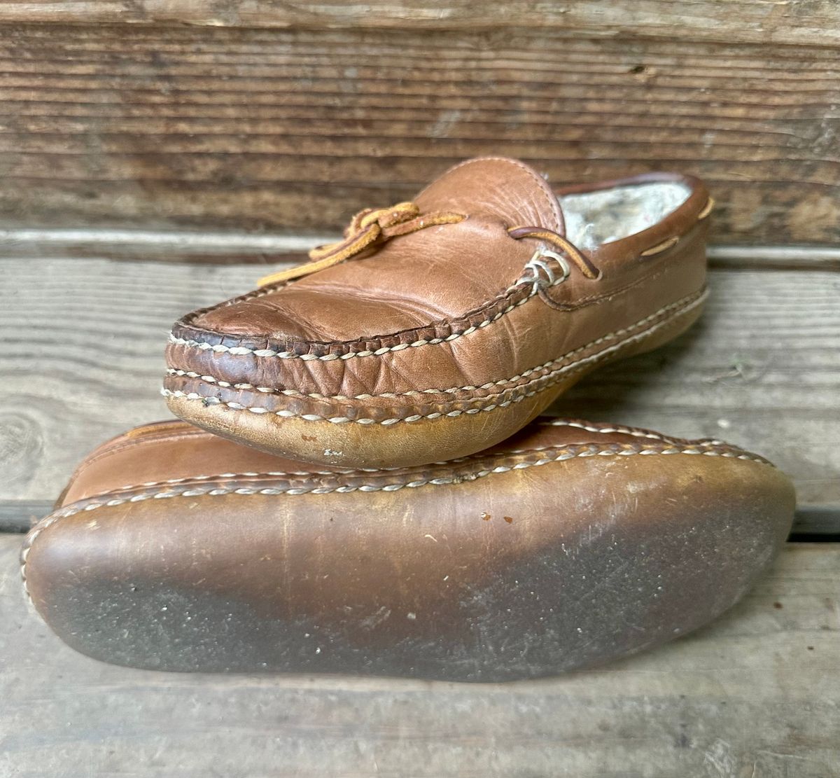 Photo by SCUFFALO.BILL on April 1, 2026 of the Oak Street Bootmakers Shearling Woodland Moc in Horween Natural Chromexcel.