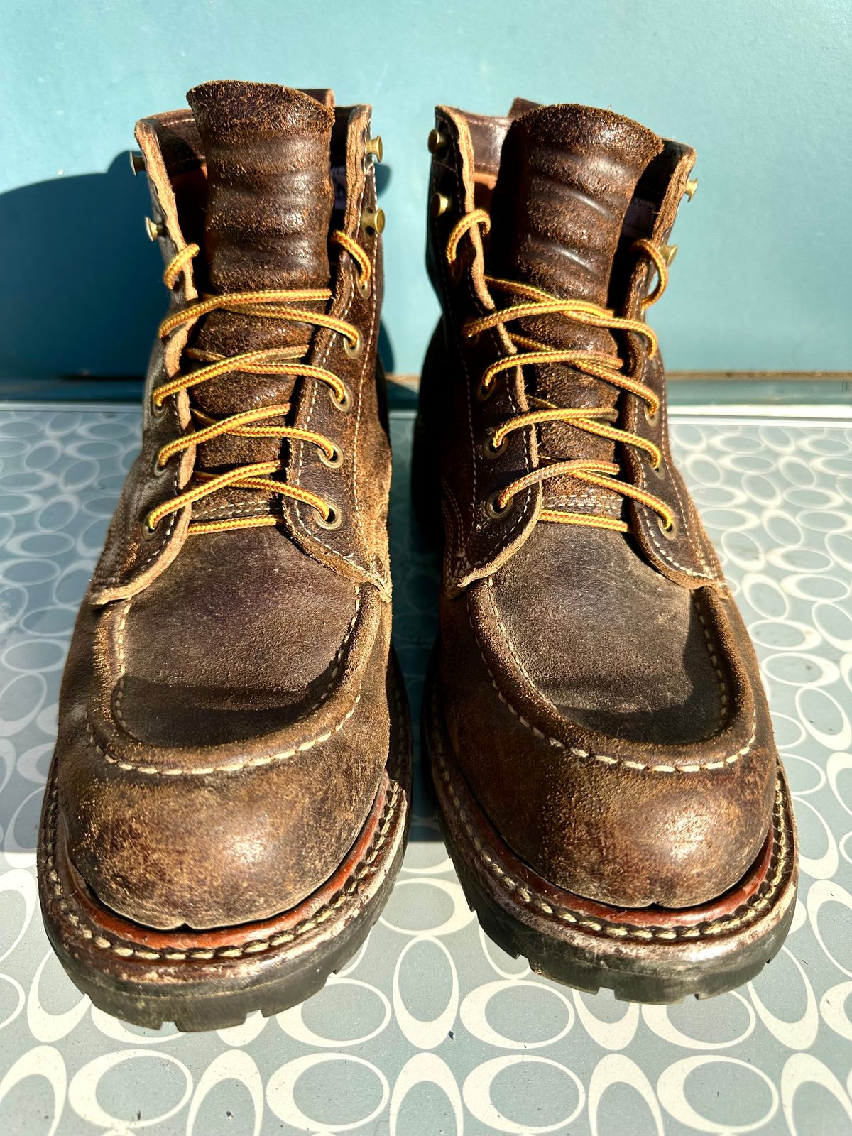Photo by SCUFFALO.BILL on February 4, 2026 of the Truman Moc Toe in Horween Java Waxed Flesh.