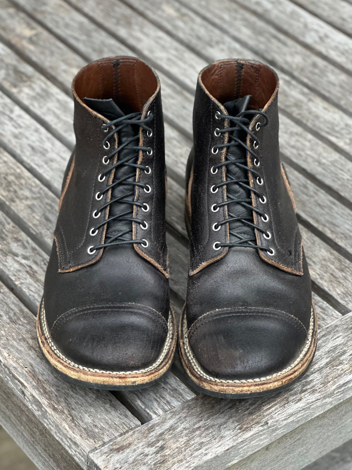 Photo by lederlover on November 3, 2025 of the Viberg Service Boot in Horween Black Waxed Flesh.