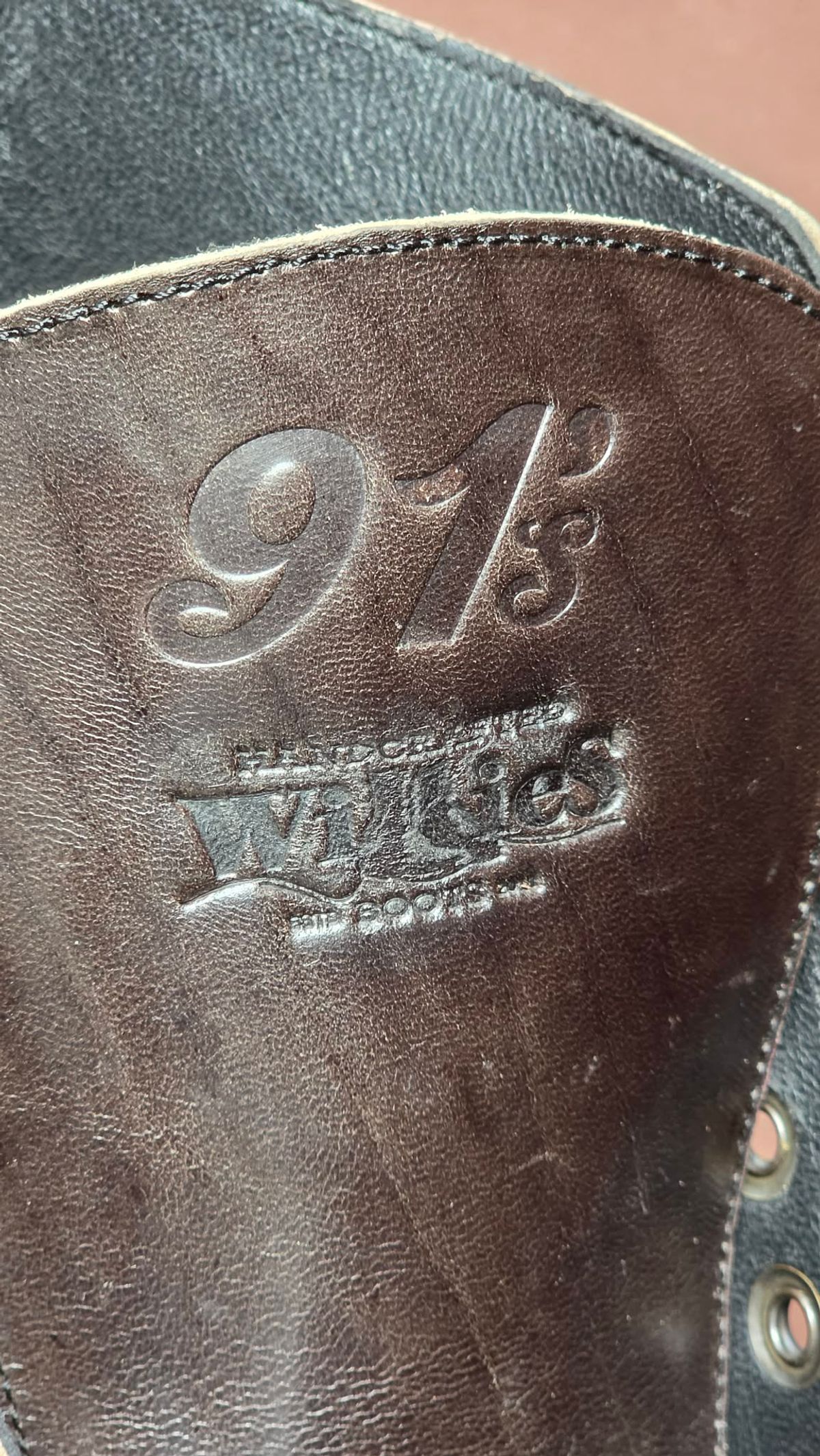 Photo by ginolo111 on May 8, 2026 of the Willie's Handmade Boots Custom Model in Maryam Graphite Horsebutt.