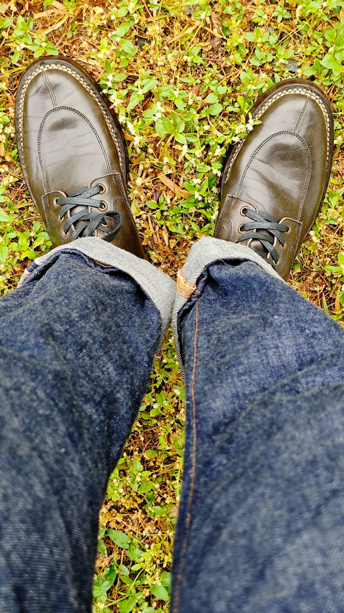 Photo by ginolo111 on May 19, 2026 of the Willie's Handmade Boots Custom Model in Maryam Graphite Horsebutt.