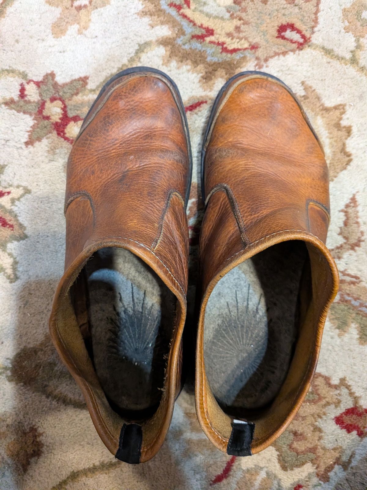 Photo by Valliant on January 1, 2026 of the Queen City footwear Vermont House Shoe Hi-Top in Unknown Leather.