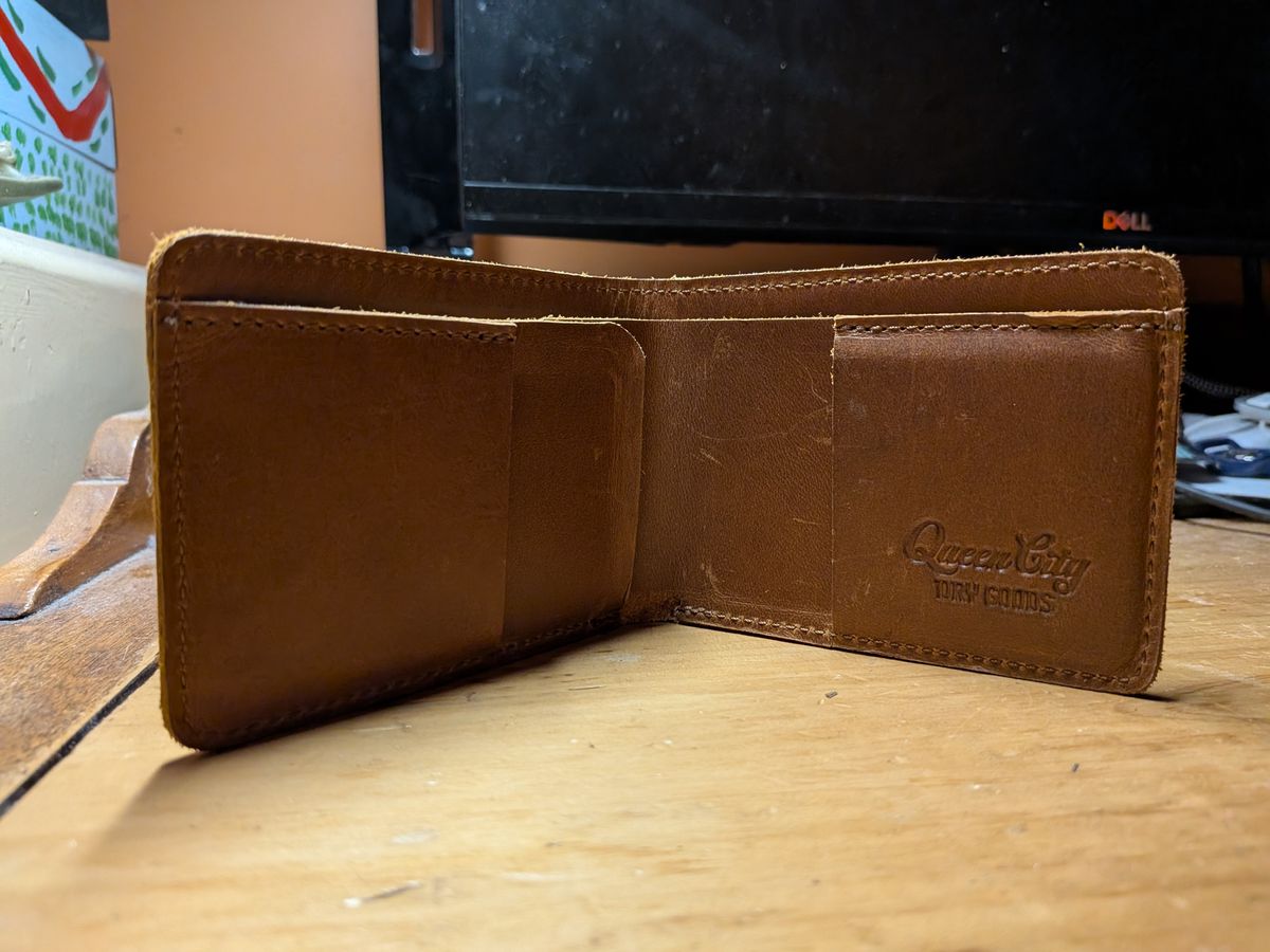 Photo by Valliant on December 6, 2025 of the Queen City Footwear Minimalist Wallet in Unknown Natural Veg Tan.