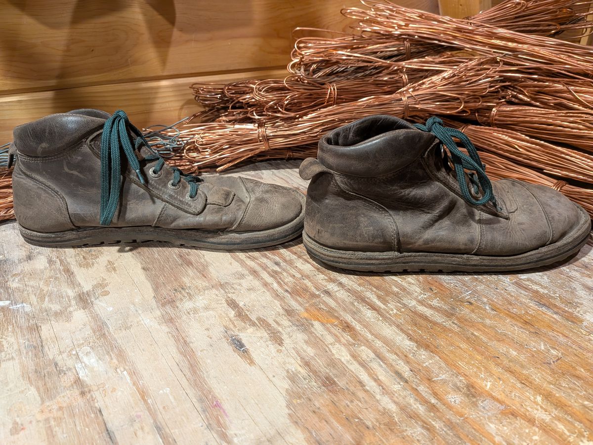 Photo by Valliant on October 2, 2025 of the Jim Green African Ranger Barefoot Boot in Houston Brown.
