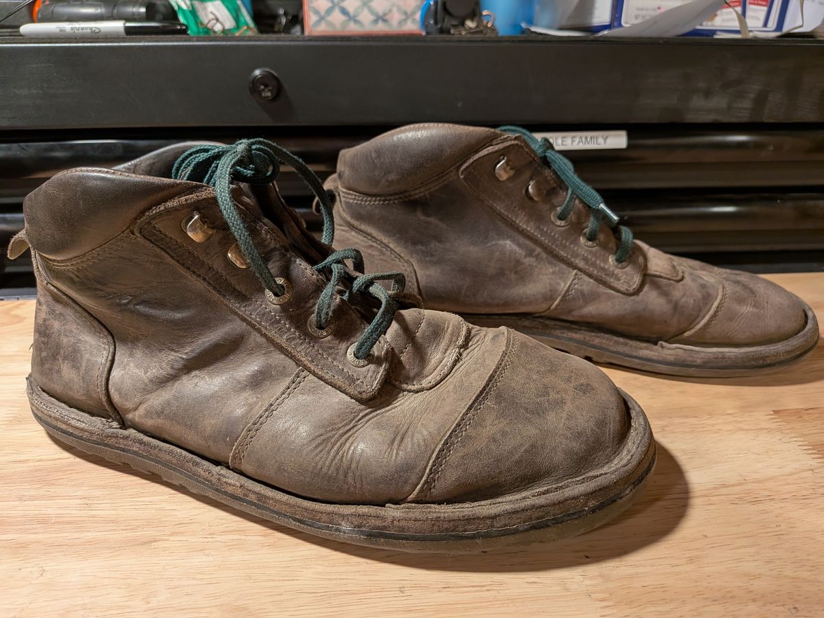 Photo by Valliant on November 6, 2025 of the Jim Green African Ranger Barefoot Boot in Houston Brown.