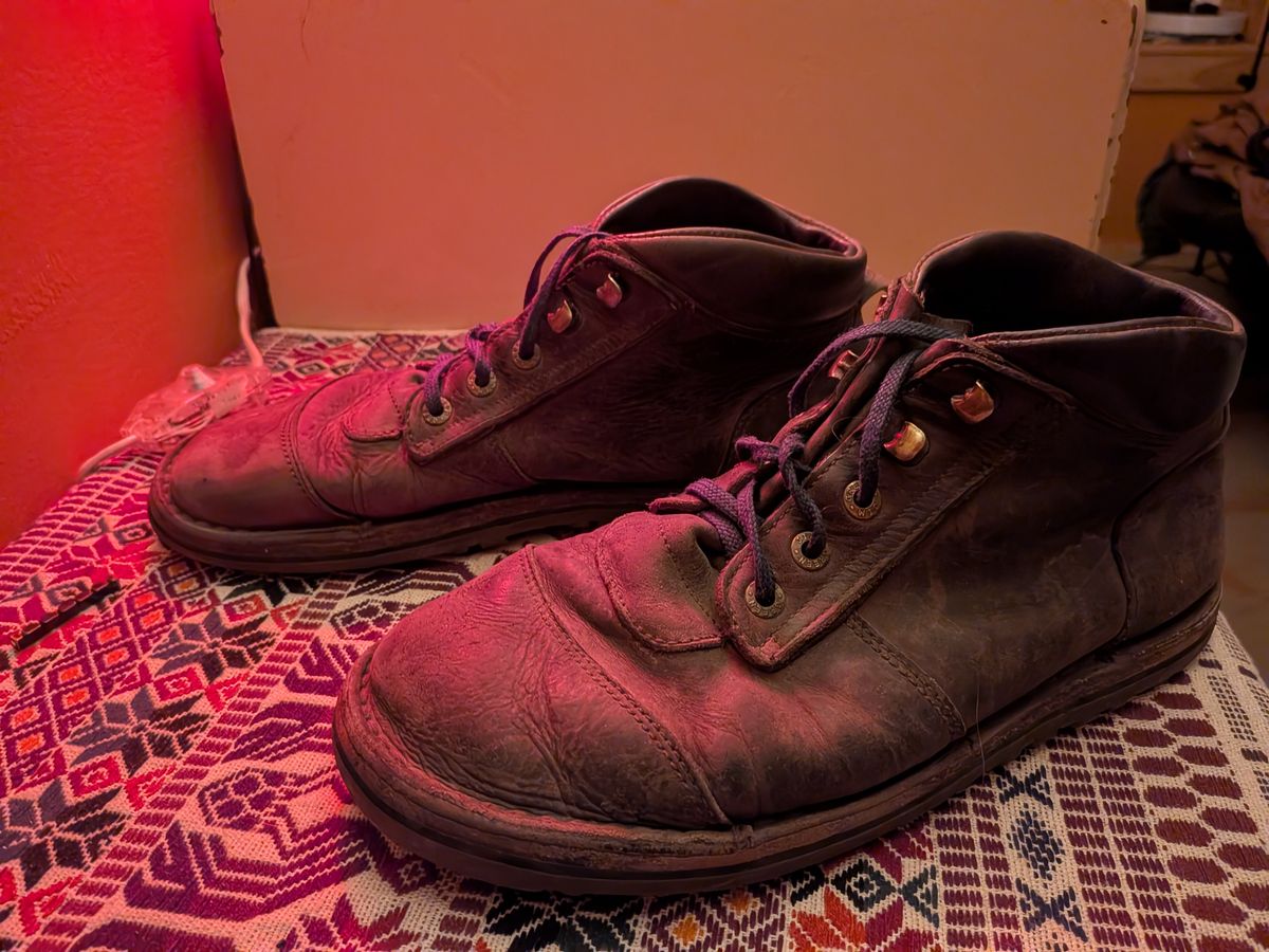 Photo by Valliant on March 6, 2026 of the Jim Green African Ranger Barefoot Boot in Houston Brown.