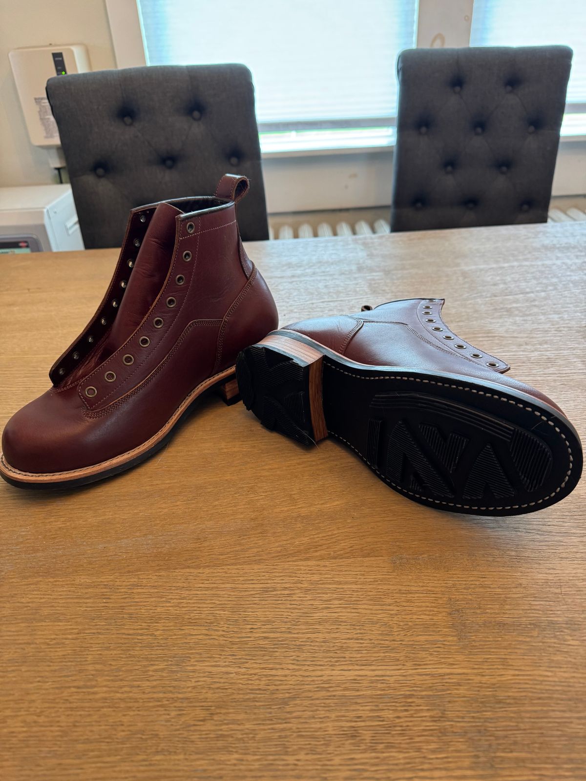 Photo by lemoncurry on May 11, 2026 of the Craft & Glory Outlander in Saddle Tan Full Grain Buffalo.