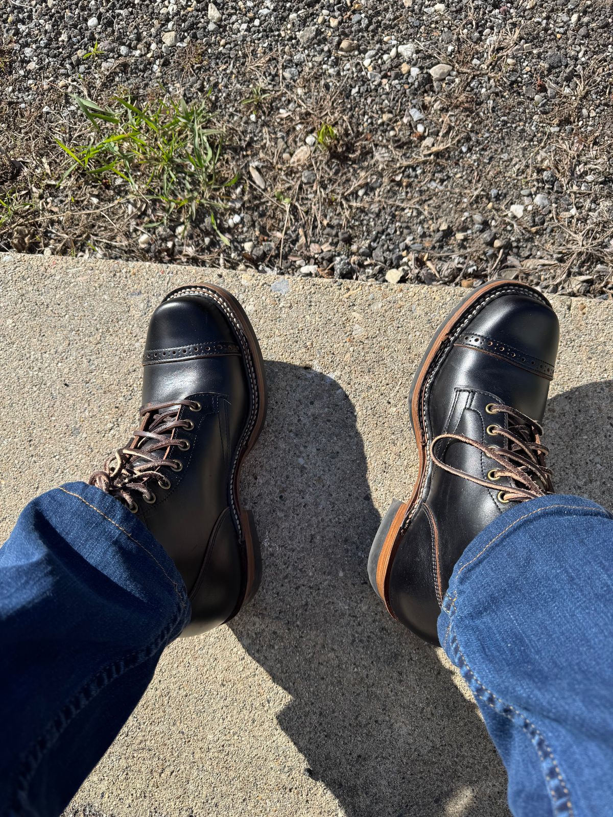 Photo by lemoncurry on April 28, 2026 of the Brake House Bump Cap Toe Service Boots 8301 in Taiwan Tyche Waxed Cowhide.