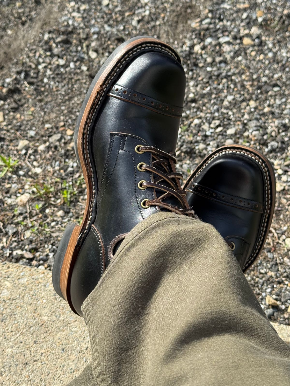 Photo by lemoncurry on May 27, 2026 of the Brake House Bump Cap Toe Service Boots 8301 in Taiwan Tyche Waxed Cowhide.