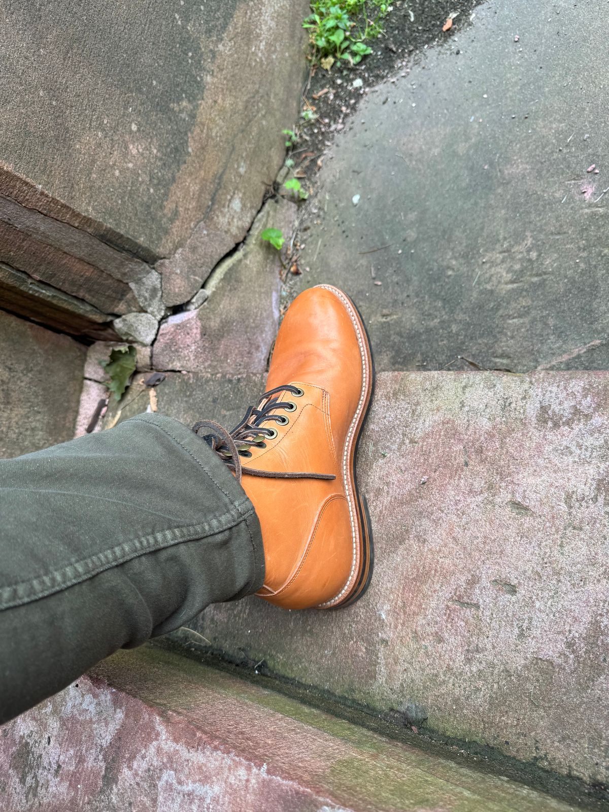 Photo by lemoncurry on June 27, 2026 of the Grant Stone Diesel Boot in Horween Tan Essex.