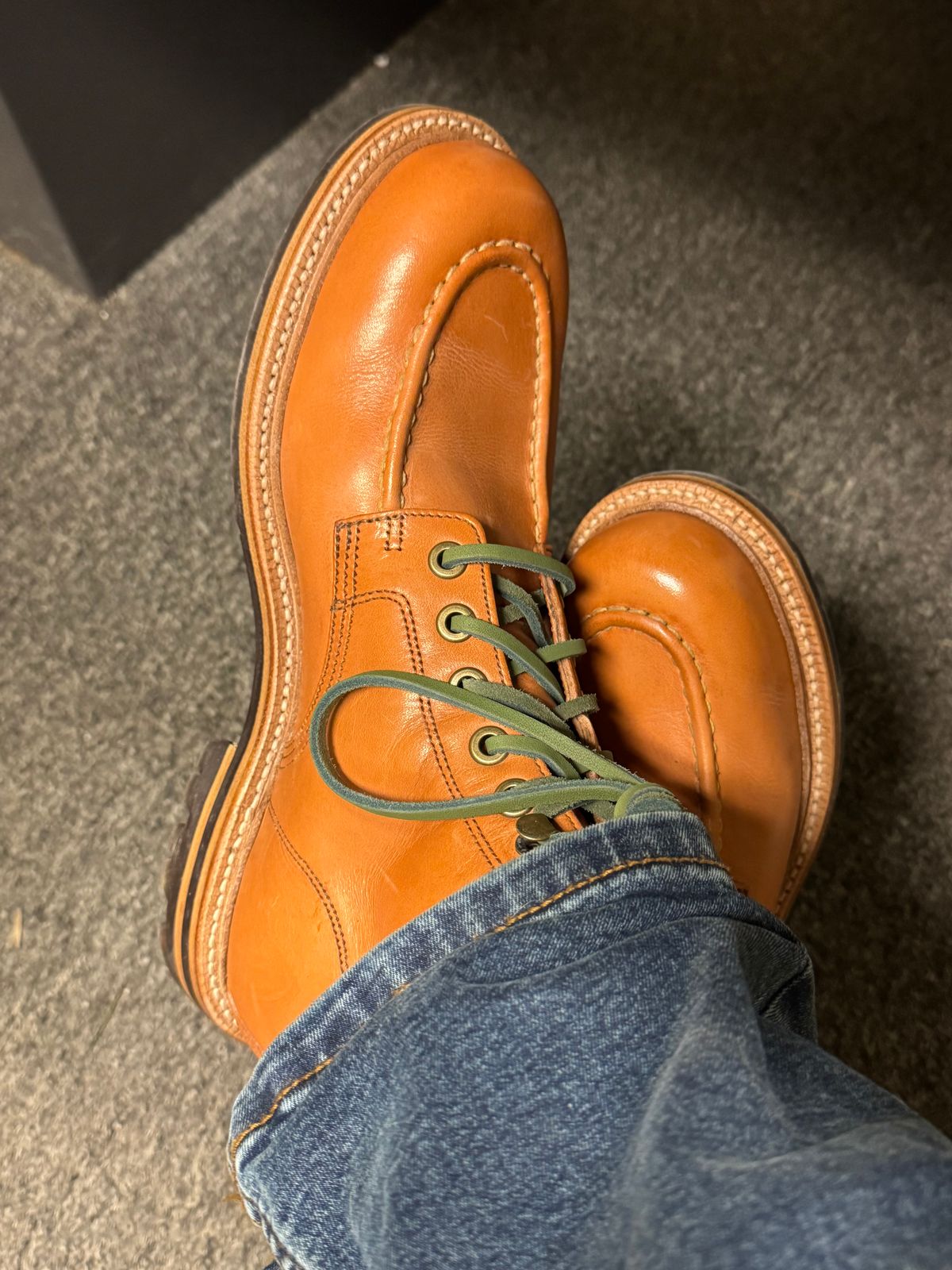 Photo by lemoncurry on March 23, 2026 of the Grant Stone Brass Boot in Horween Tan Essex.