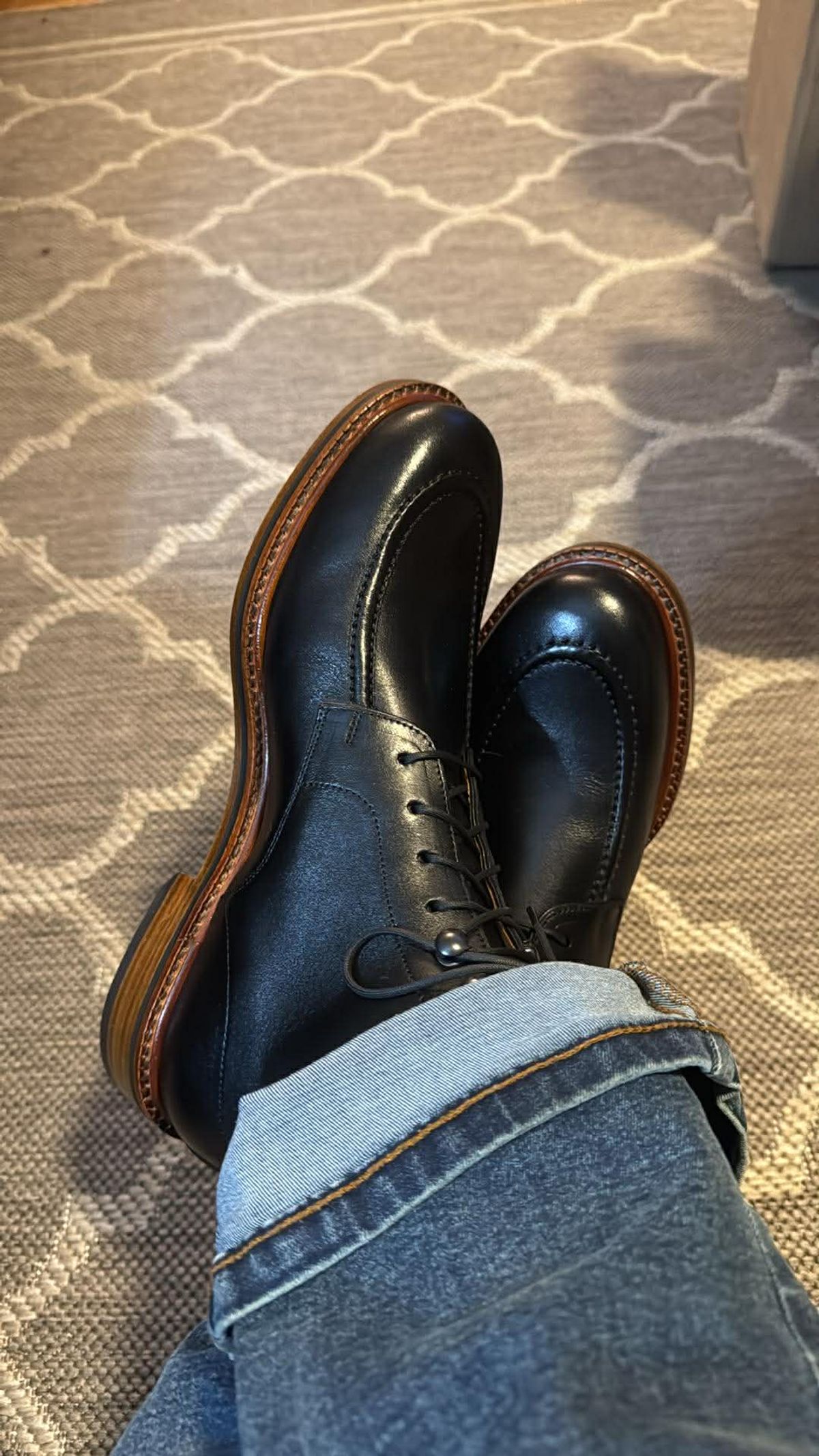 Photo by lemoncurry on February 10, 2026 of the Beckett Simonon Gallagher Boots in Gruppo Mastrotto Black Full-Grain Calfskin.