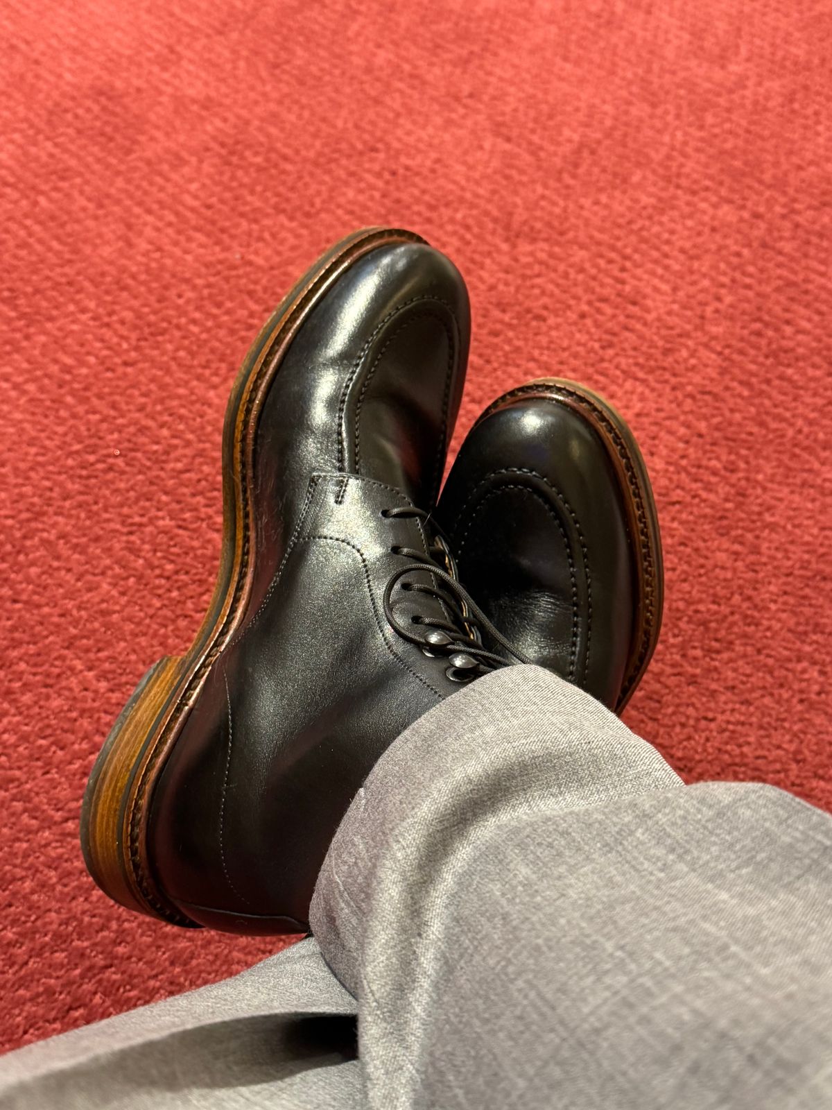 Photo by lemoncurry on March 1, 2026 of the Beckett Simonon Gallagher Boots in Gruppo Mastrotto Black Full-Grain Calfskin.