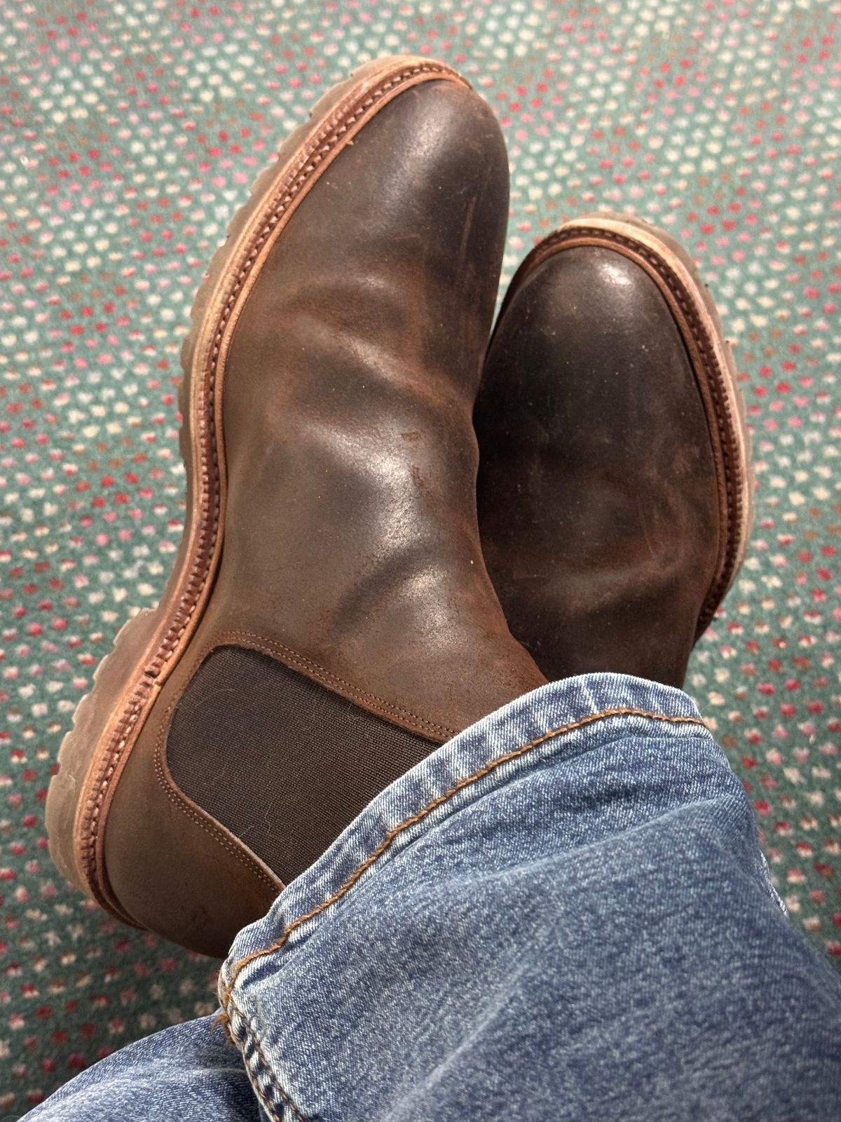 Photo by lemoncurry on April 10, 2026 of the Meermin Chelsea Boot in C.F. Stead Rust Waxy Commander Suede.