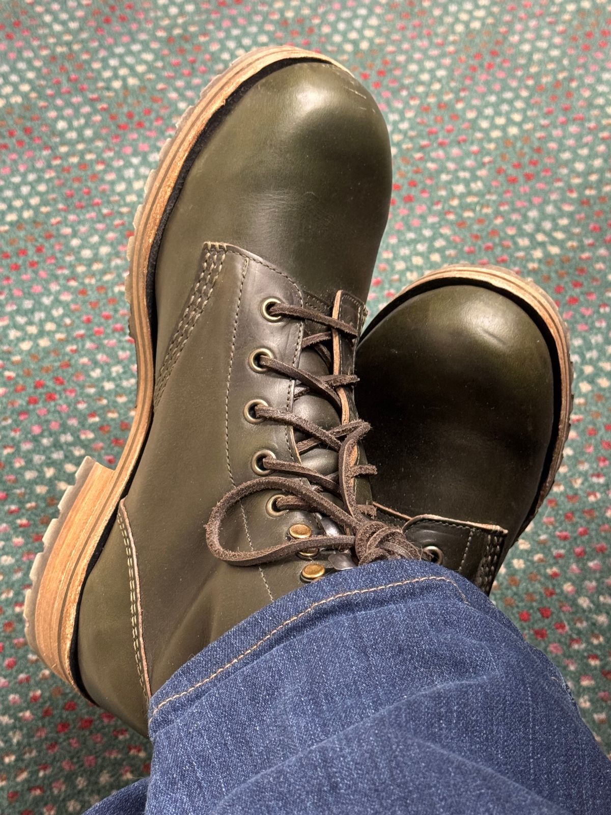 Photo by lemoncurry on April 29, 2026 of the Goral Buxton Brass Wire Construction Boot in Horween Chromexcel Forest Green.