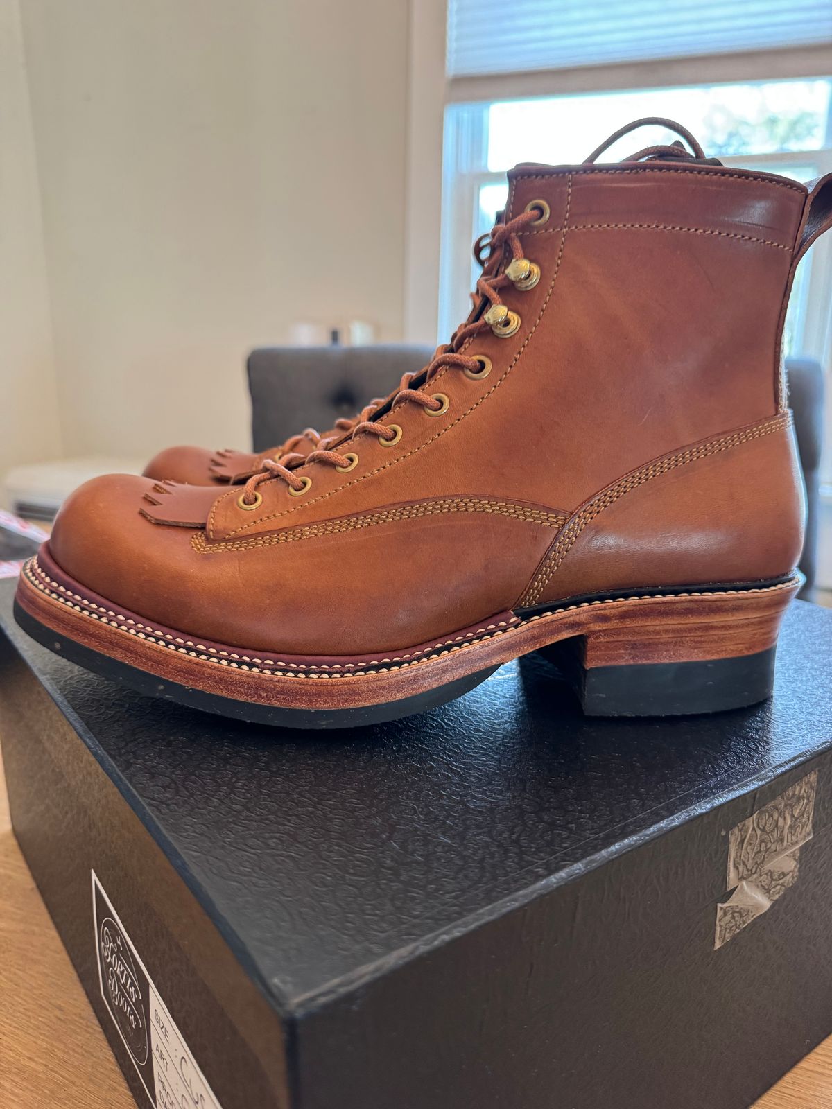 Photo by lemoncurry on March 17, 2026 of the Fortis Boots Goldrush in Badalassi Carlo Cognac Minerva.