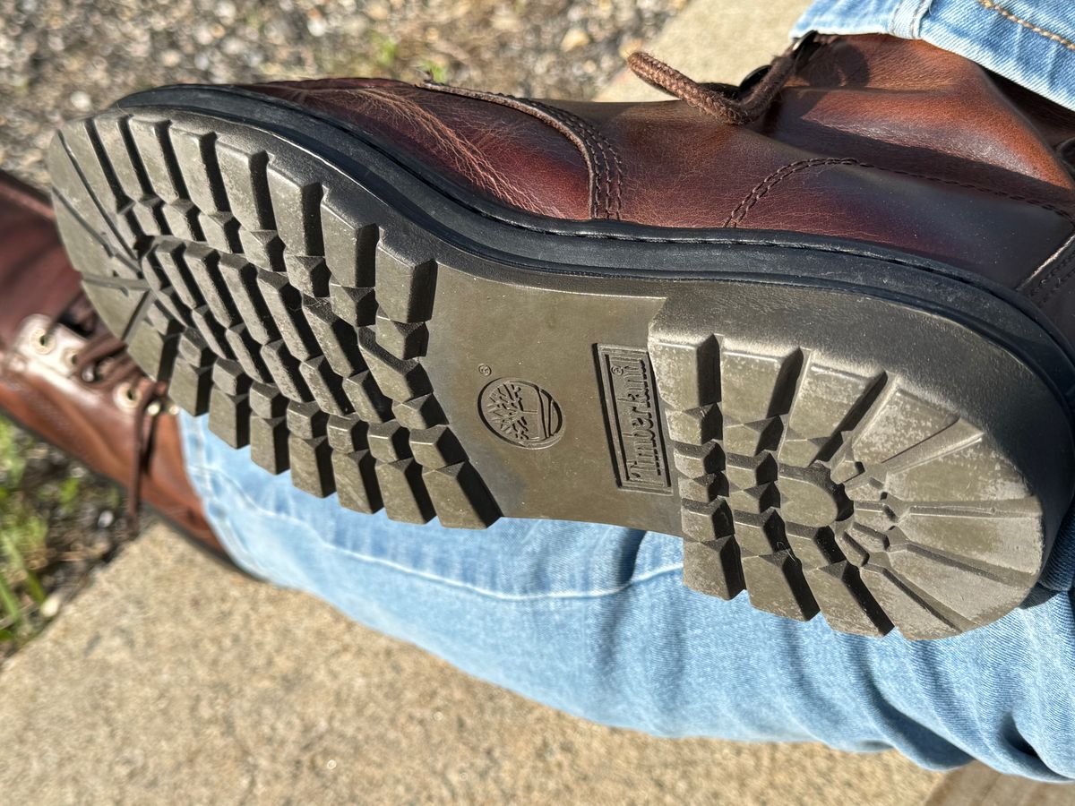 Photo by lemoncurry on June 5, 2026 of the Timberland Moc Toe Boot in Unknown Leather.