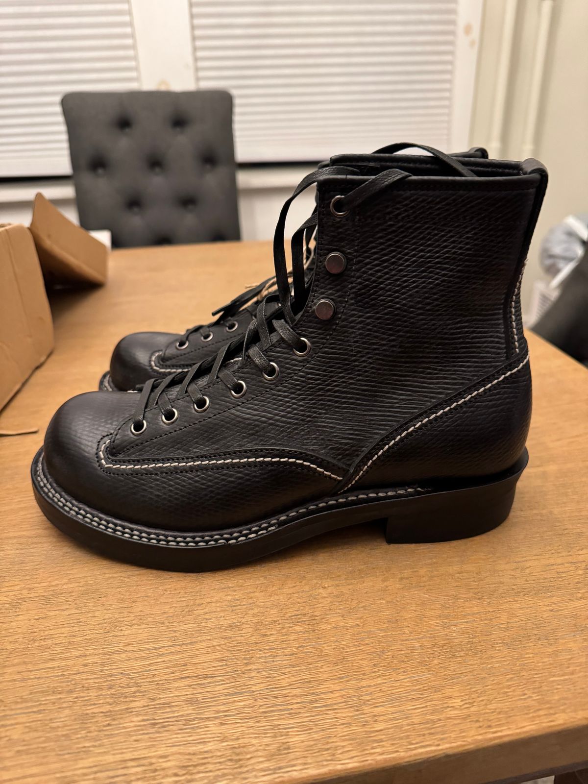 Photo by lemoncurry on March 25, 2026 of the Brake House Short-face Leather Motorcycle Boots 7301 in Coarse Grain Leather.