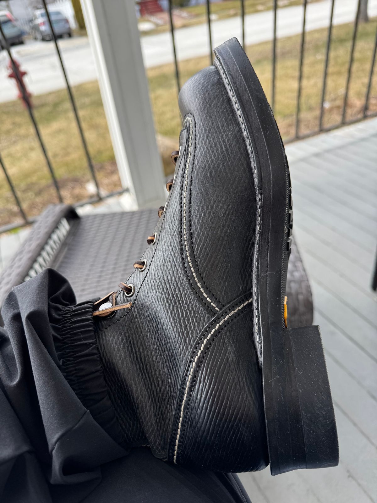 Photo by lemoncurry on March 28, 2026 of the Brake House Short-face Leather Motorcycle Boots 7301 in Coarse Grain Leather.