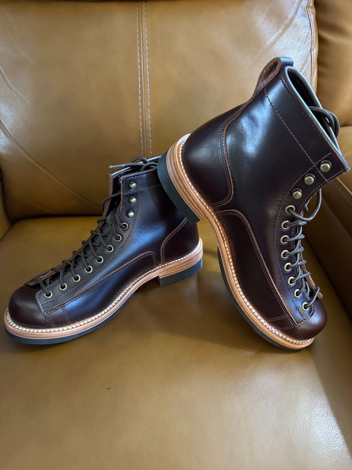 Photo by lemoncurry on May 16, 2026 of the Crush On Retro LTT Combat Boots in In House Oiled Cowhide (Brown).
