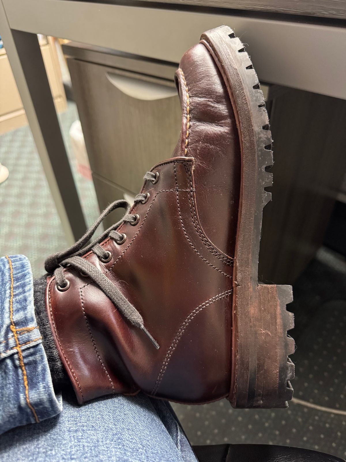 Photo by lemoncurry on April 22, 2026 of the Thursday Diplomat in Brown Thursday Chrome.