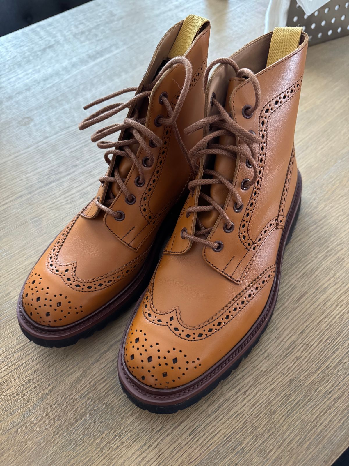 Photo by lemoncurry on May 26, 2026 of the Tricker's x Wildsmith Stow Country Boot in Acorn Antique.