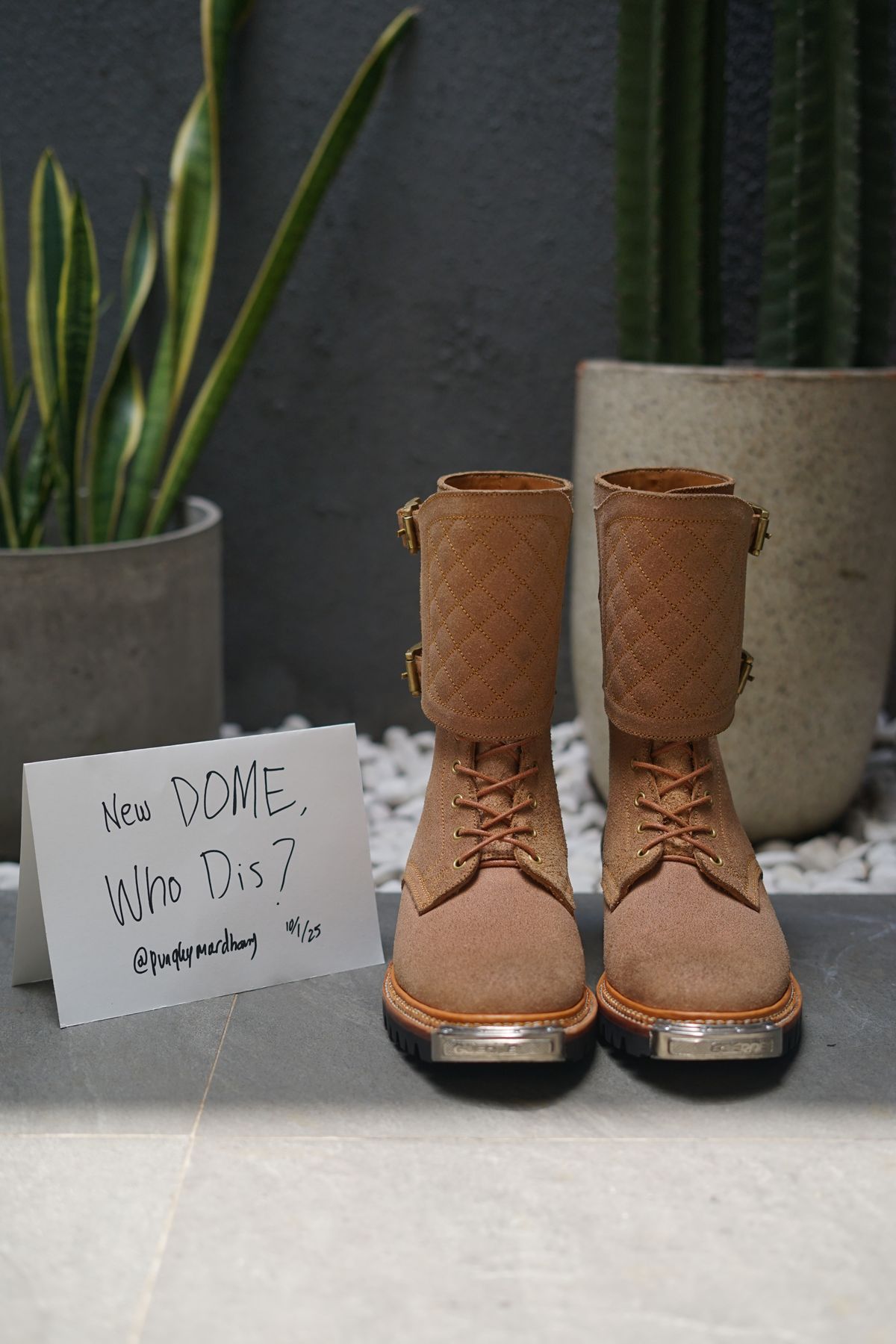 Photo by pungkymardhany on October 1, 2025 of the Fortis Boots Dust Rider in Wickett & Craig Russet Skirting.