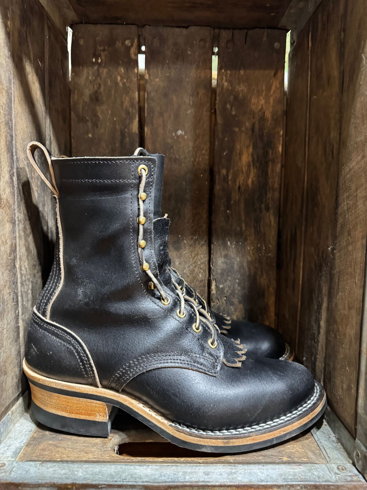 Photo by Atevans77 on November 1, 2025 of the Nicks Ranger in Horween Black Waxed Flesh.