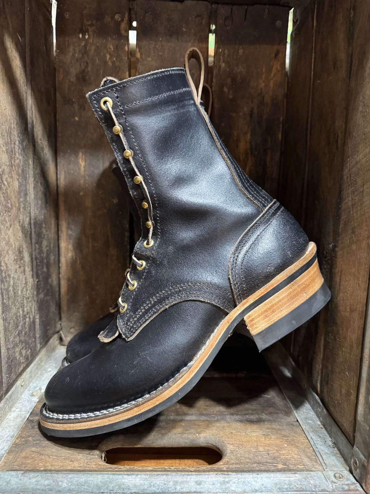 Photo by Atevans77 on November 1, 2025 of the Nicks Ranger in Horween Black Waxed Flesh.