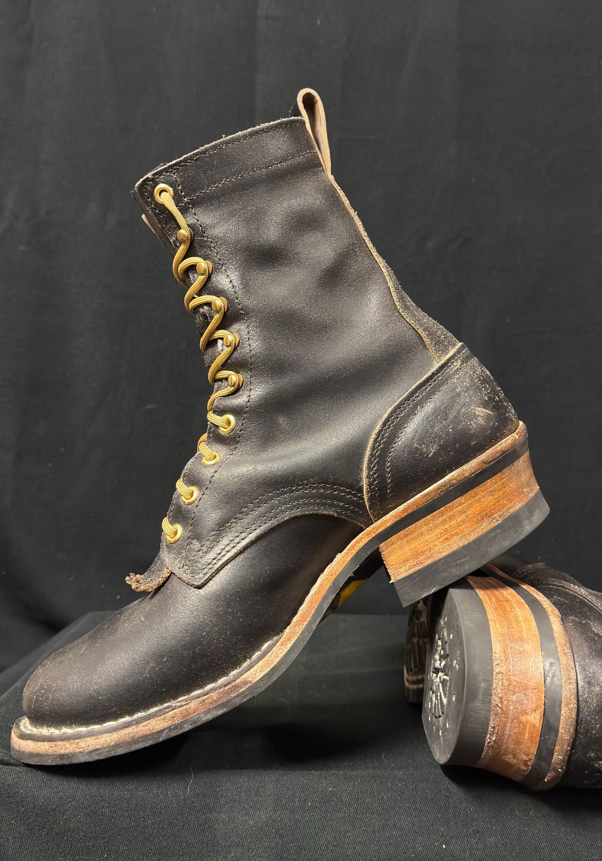 Photo by Atevans77 on December 4, 2025 of the Nicks Ranger in Horween Black Waxed Flesh.