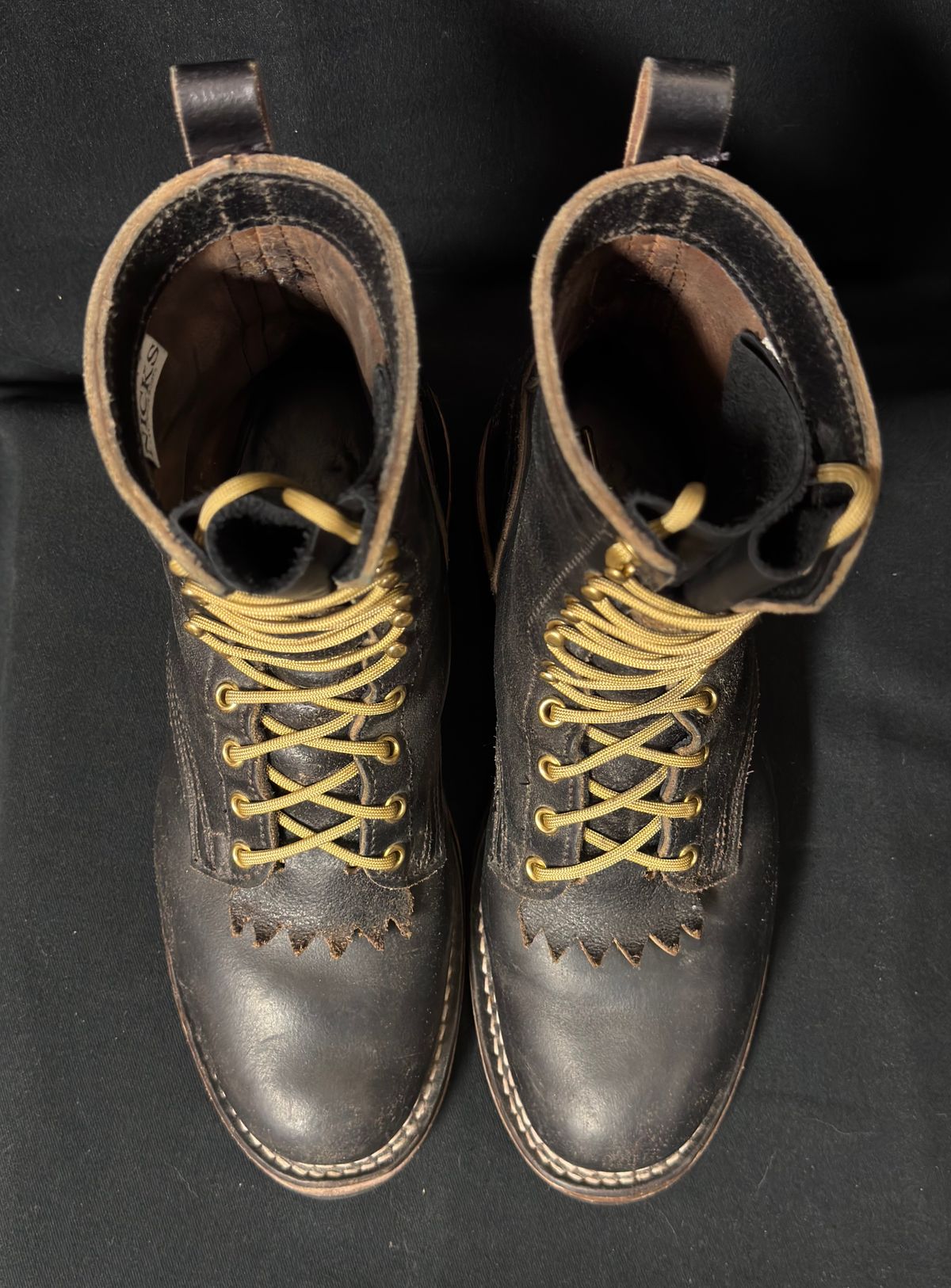 Photo by Atevans77 on December 4, 2025 of the Nicks Ranger in Horween Black Waxed Flesh.