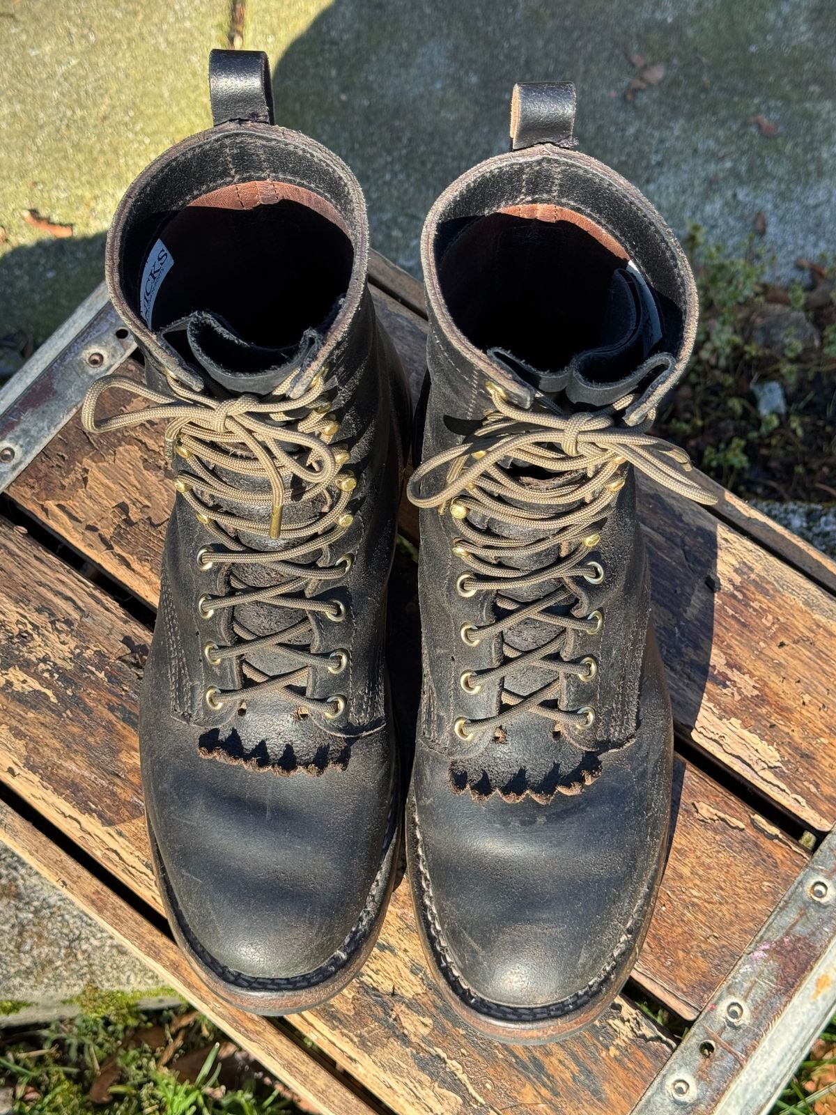 Photo by Atevans77 on March 1, 2026 of the Nicks Ranger in Horween Black Waxed Flesh.