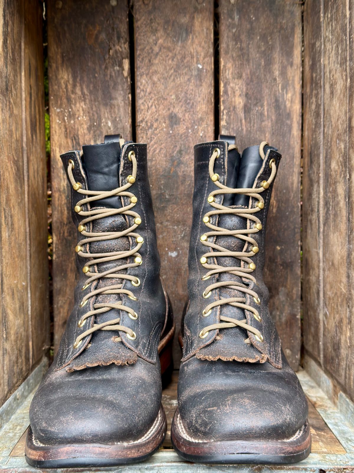 Photo by Atevans77 on April 3, 2026 of the Nicks Ranger in Horween Black Waxed Flesh.