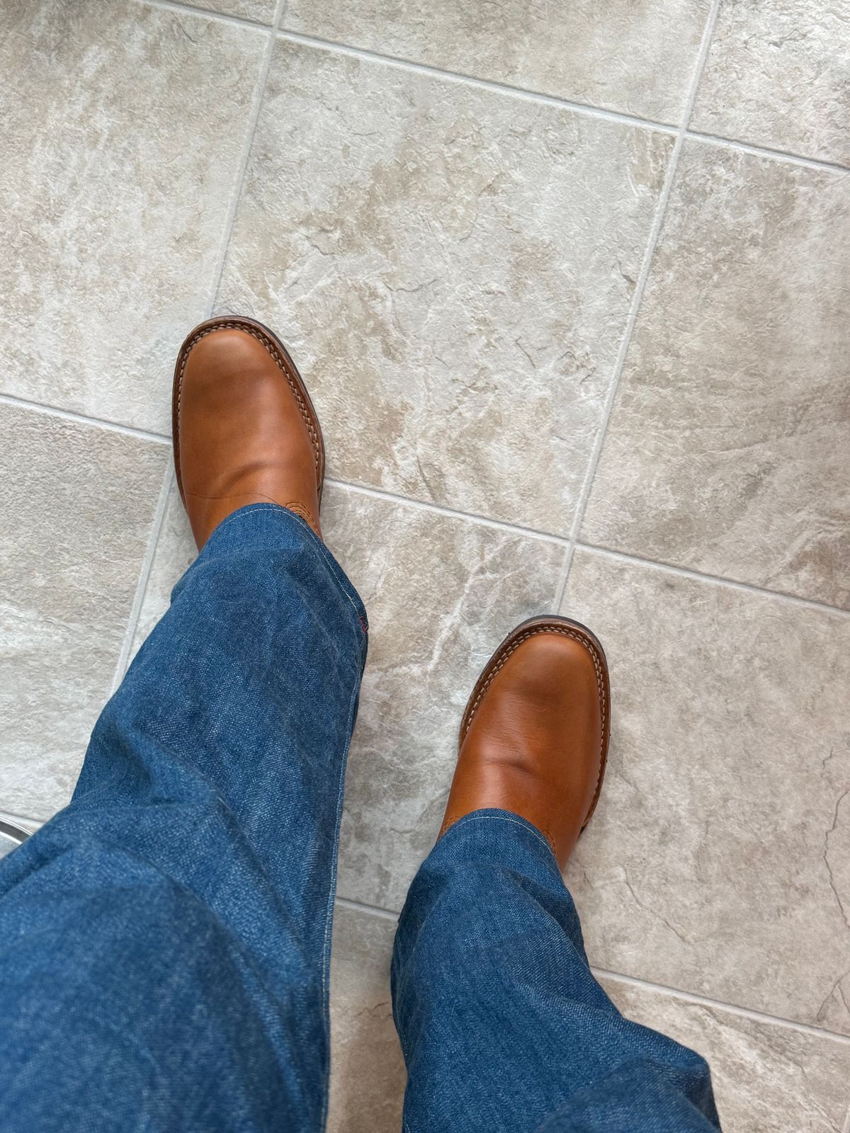 Photo by lrodeffer on June 8, 2025 of the Wesco Mister Lou in Seidel British Tan Domain.