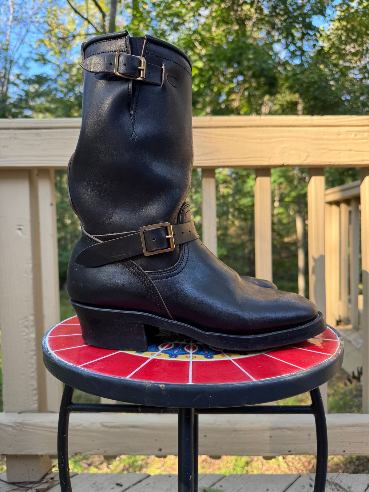 Photo by lrodeffer on October 1, 2025 of the Unsung House U22-2 Engineers in Maryam Toscanello Horsebutt Overdyed Black.