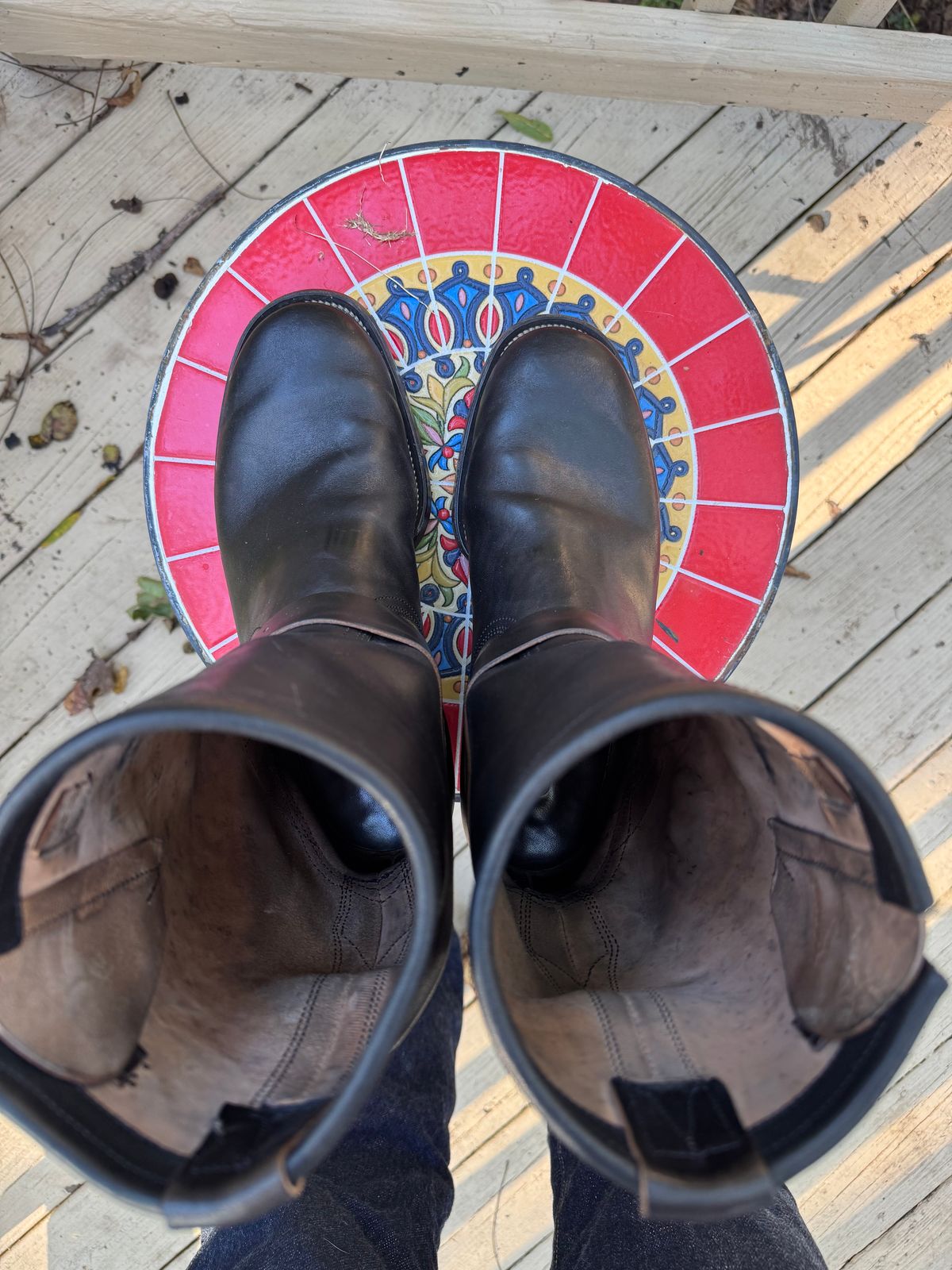 Photo by lrodeffer on October 1, 2025 of the Unsung House U22-2 Engineers in Maryam Toscanello Horsebutt Overdyed Black.