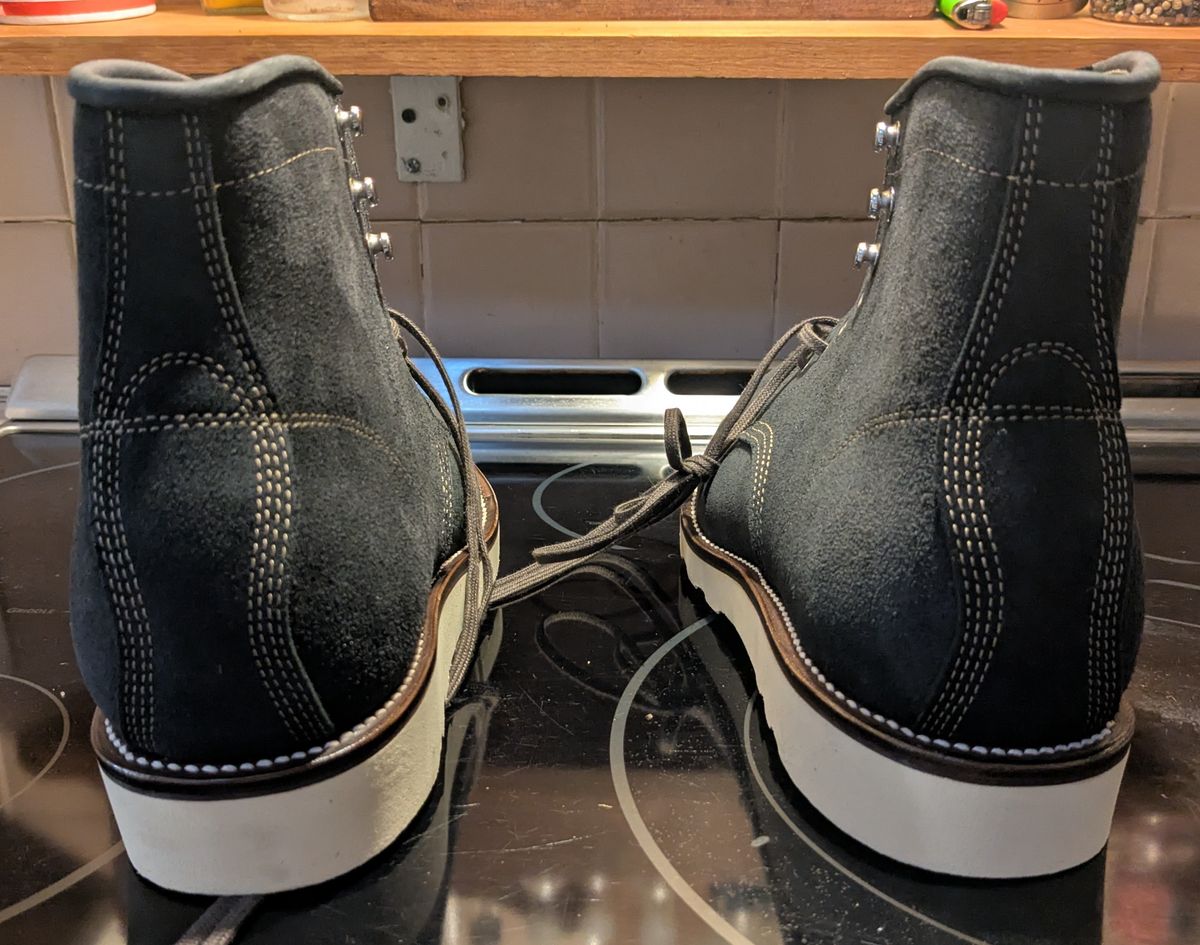 Photo by albone on June 3, 2026 of the Luos Jiet City Railway Boot in Black Grain Cowhide Reverse (Short Hair).