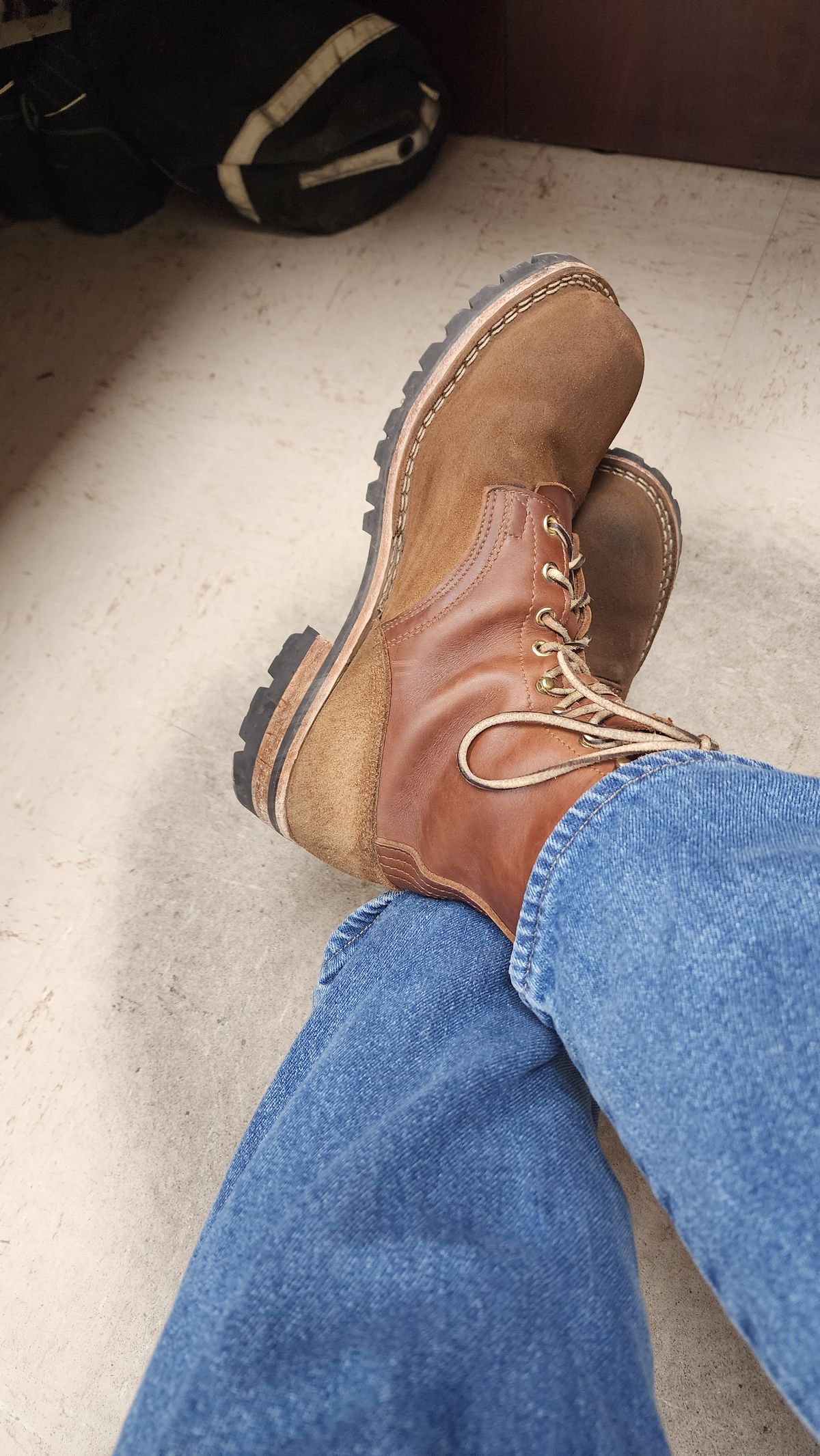 Photo by ssbowtiess on February 8, 2024 of the Nicks BuilderPro in Seidel 1964 Brown Roughout.