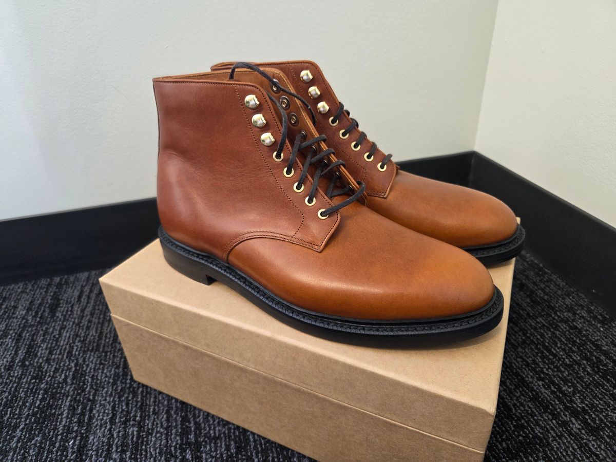 Photo by DRYoung on October 1, 2025 of the Grant Stone Edward Boot in C.F. Stead Brooklyn Calf.