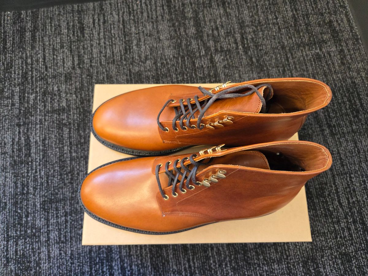 Photo by DRYoung on October 1, 2025 of the Grant Stone Edward Boot in C.F. Stead Brooklyn Calf.