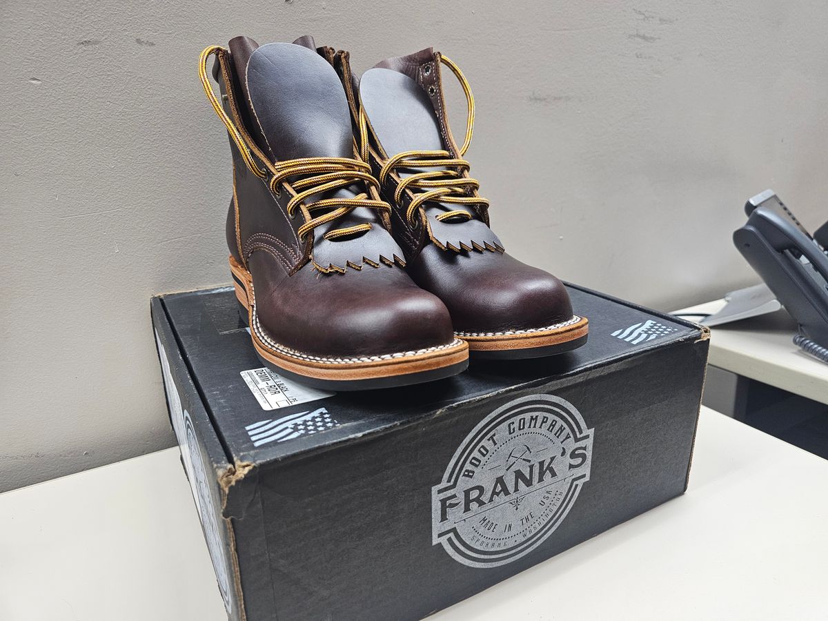 Photo by DRYoung on October 4, 2024 of the Frank's Boots Wilshire in Seidel Brown Domain.