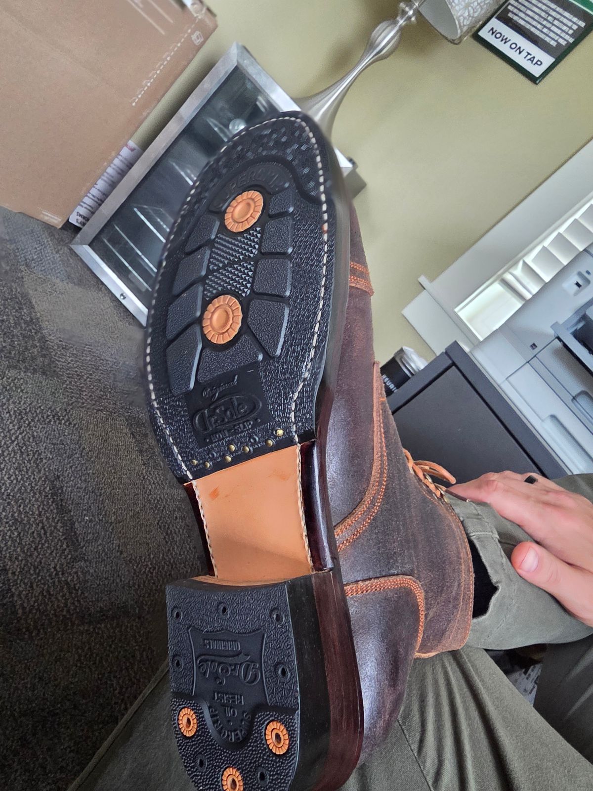 Photo by bluedevilish on August 28, 2025 of the Prof Barnets Bulky Cap Toe Boots in Horween Dark Brown Waxed Flesh.