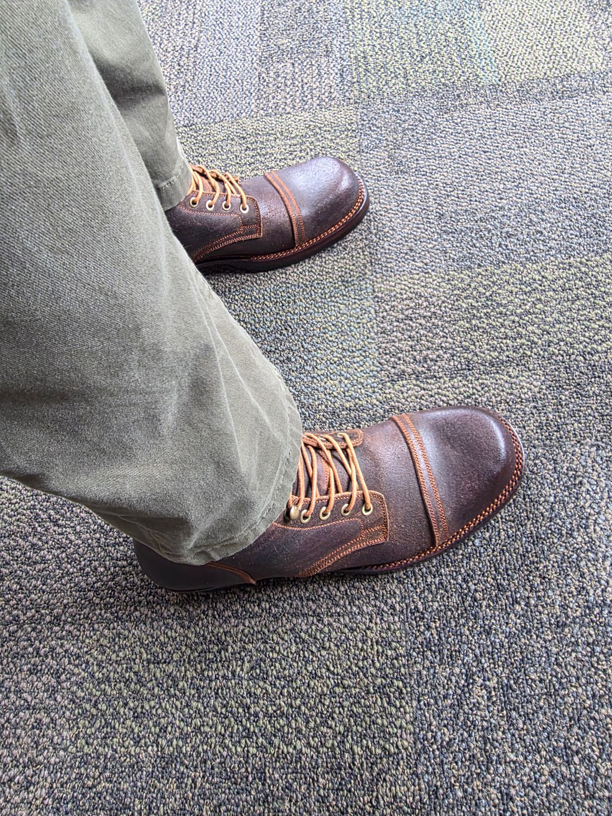 Photo by bluedevilish on August 28, 2025 of the Prof Barnets Bulky Cap Toe Boots in Horween Dark Brown Waxed Flesh.