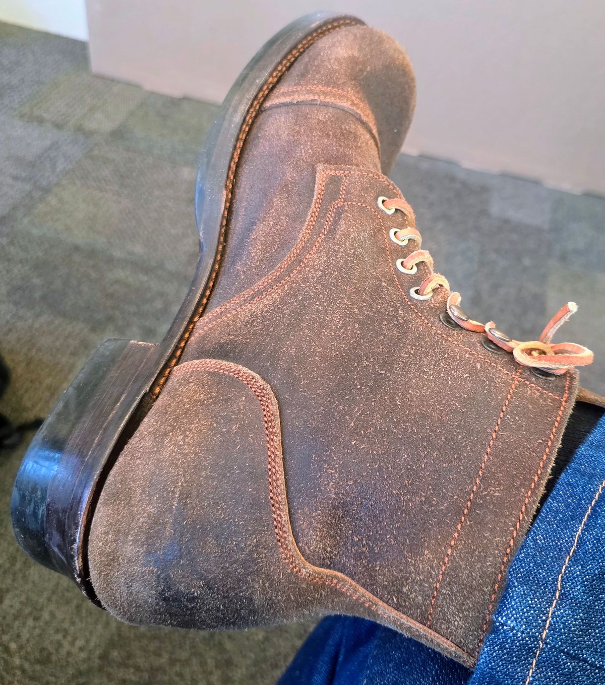 Photo by bluedevilish on March 12, 2026 of the Prof Barnets Bulky Cap Toe Boots in Horween Dark Brown Waxed Flesh.